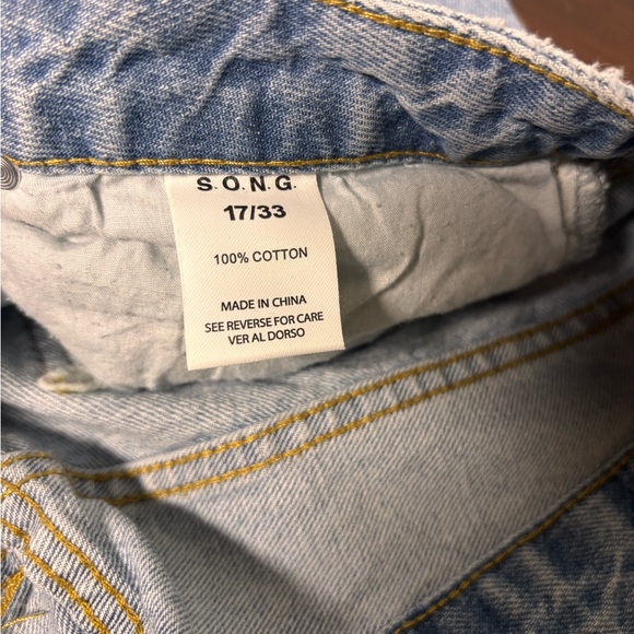 S.O.N.G. Light Wash Cropped Wide Leg Jeans 17/33 | 100% Cotton - Picture 4 of 9